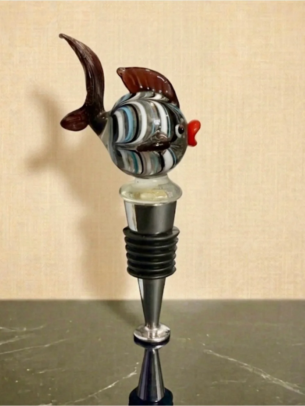 Art Glass Fish Wine Stopper – Tropical Blue & White Striped Fish